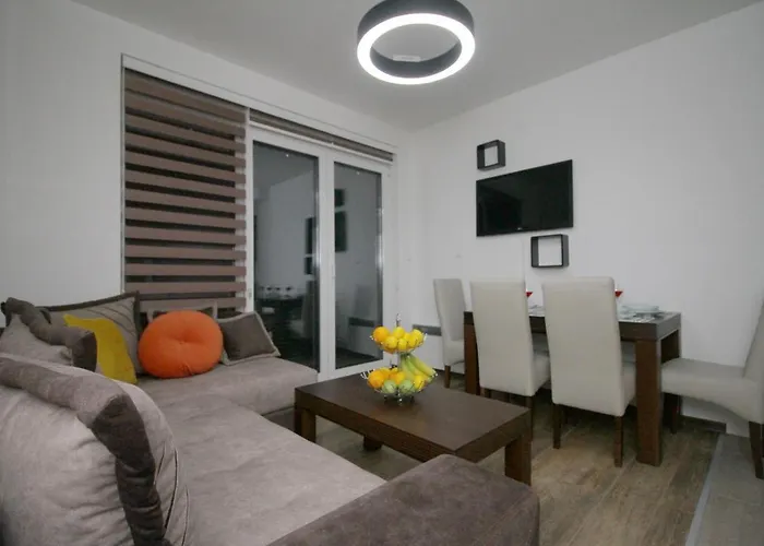 아파트 Almi Lux 즐라티보